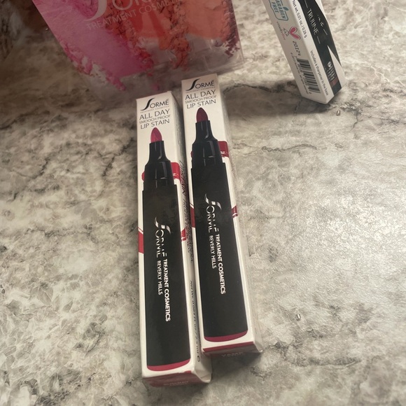 Sorme Cosmetics Makeup Bundle - Picture 5 of 8